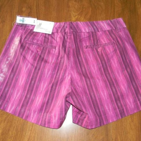 Gap 16 Khakis by Gap Purple Black Shorts NWT - Picture 3 of 3
